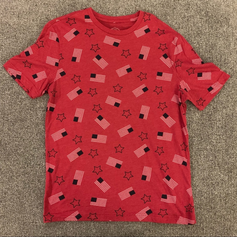 🟢 3 for $15 Bundle | St John’s Bay American Flag/Stars T-Shirt (Red) Size Small